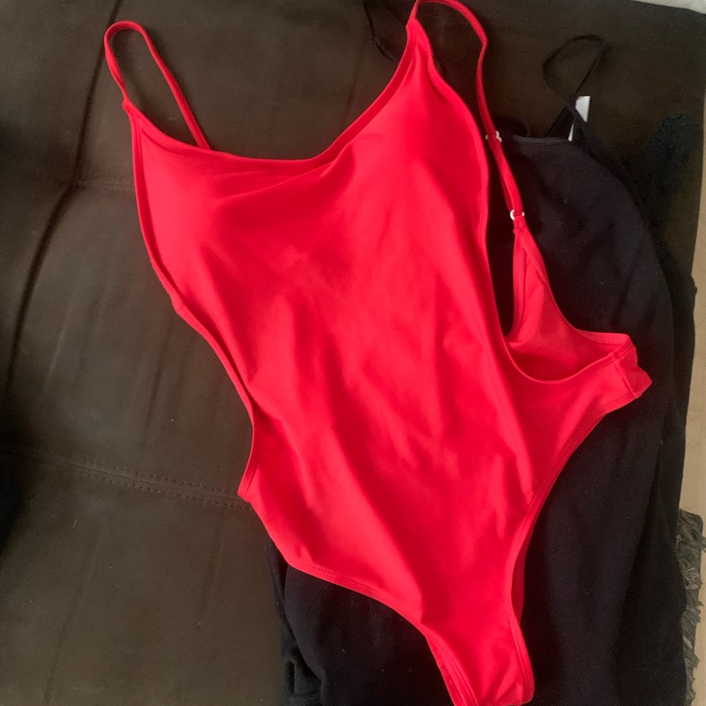 Pamela bathing suit